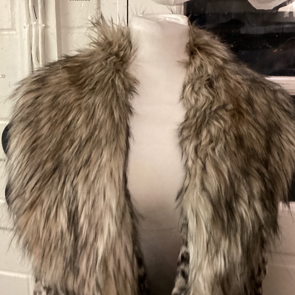 Adrienne Landau Size Large Womens Faux Fur Vest Browns & Creams ANIMAL PRINT - Picture 5 of 5